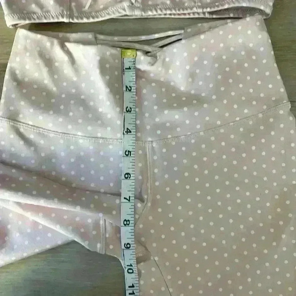 NWT Beach Bunny Isabella Pink w/ White Polka Dots Set (Top 6 bottoms 2) - Picture 7 of 16